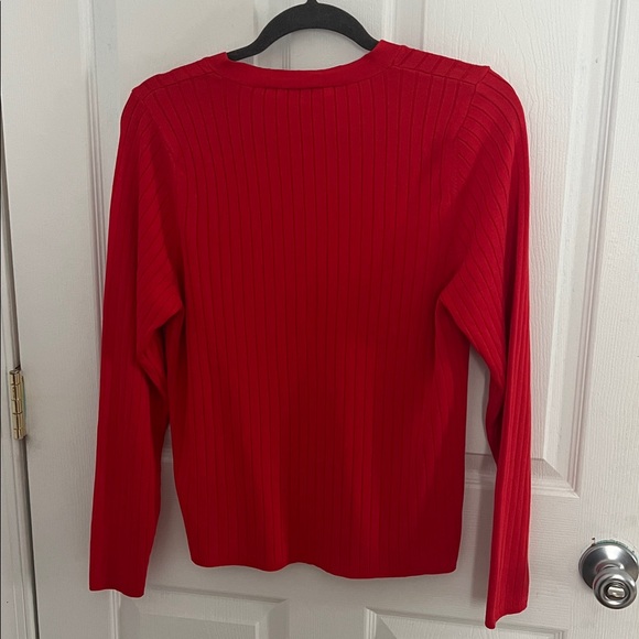 LC Waikiki Women's V-Neck Red Knit Top - NWT - Picture 6 of 6
